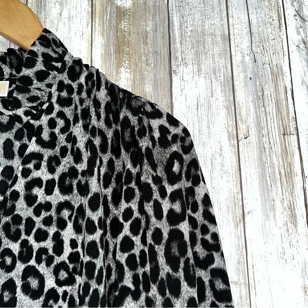 Michael Kors Snow Leopard Blouse - Picture 5 of 7
